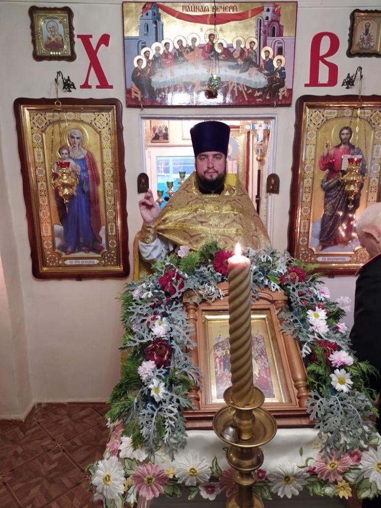 19 ноября, Божественная литургия