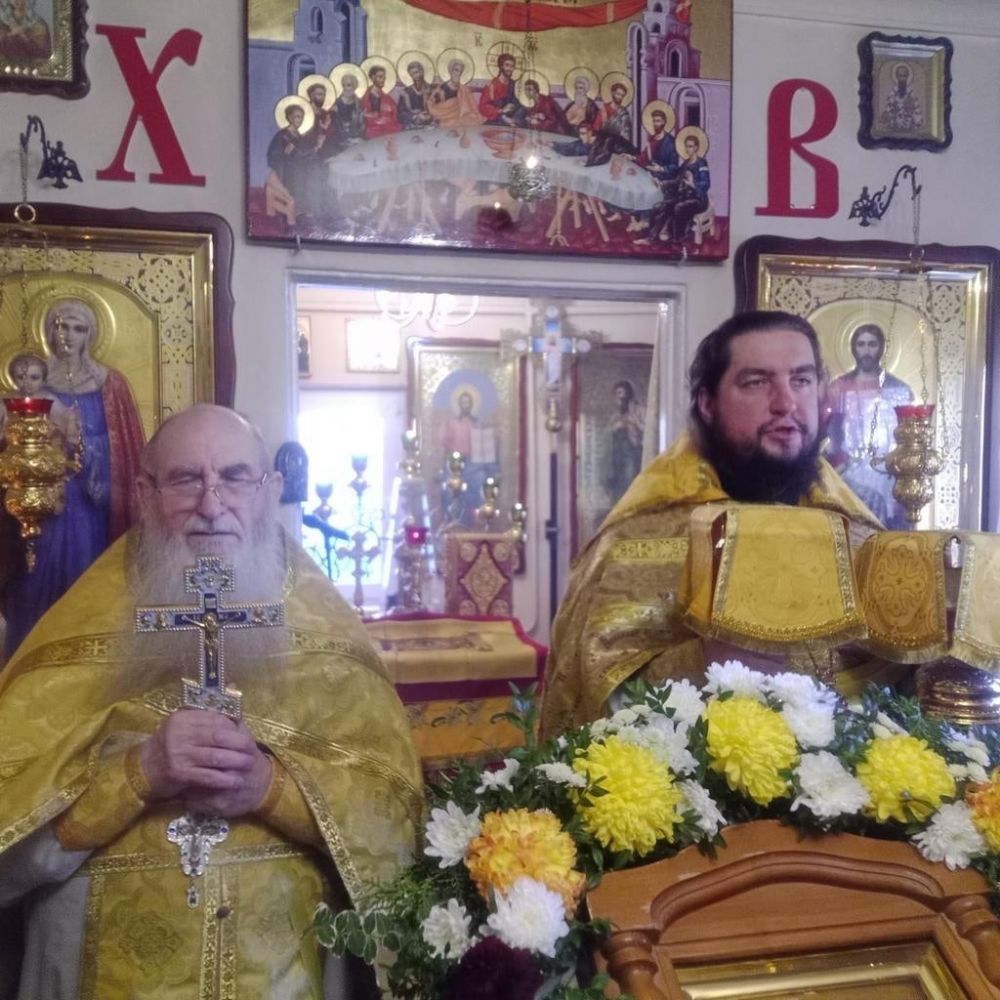 24 декабря, воскресная Божественная литургия.