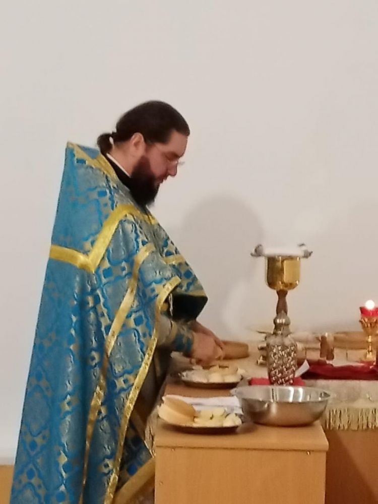 5.12.24. была отслужена Божественная Литургия в храме св.апостол Варфоломея и Варнавы с. Варнавинское.