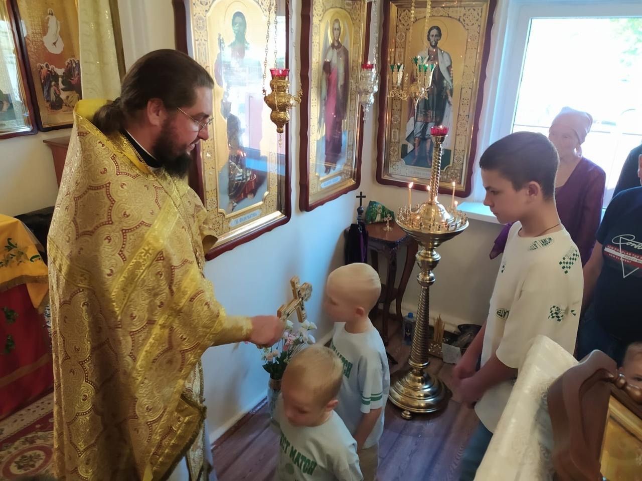 Богослужение в Александро-Невском храме в Неделю 4-ю по Пятидесятнице воскресенье 21 июля 2024 г.