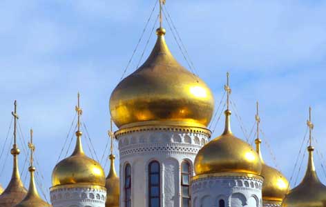 С праздником жен-мироносец!
